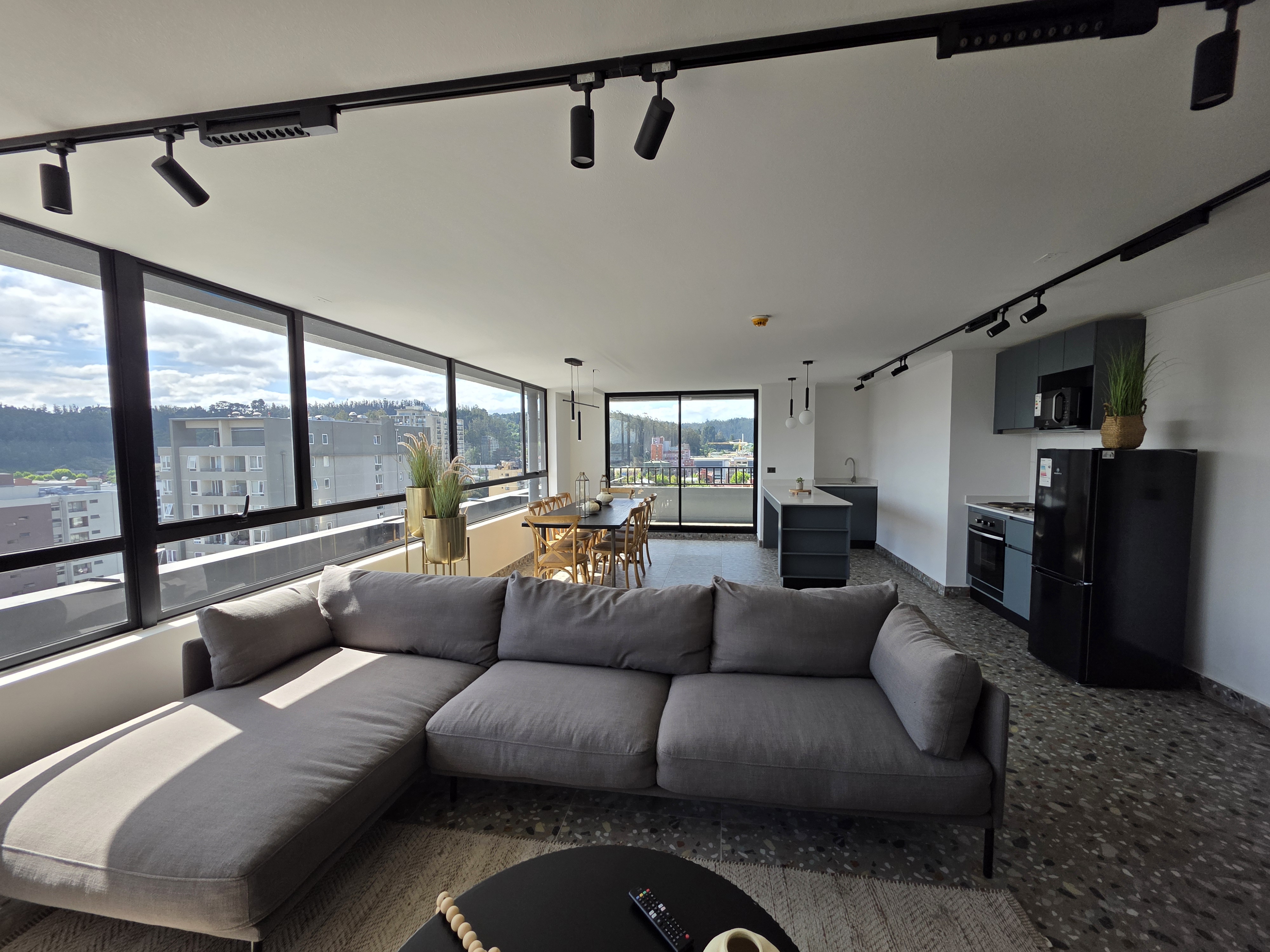 SE ARRIENDA DEPTO EN CONCEPCION