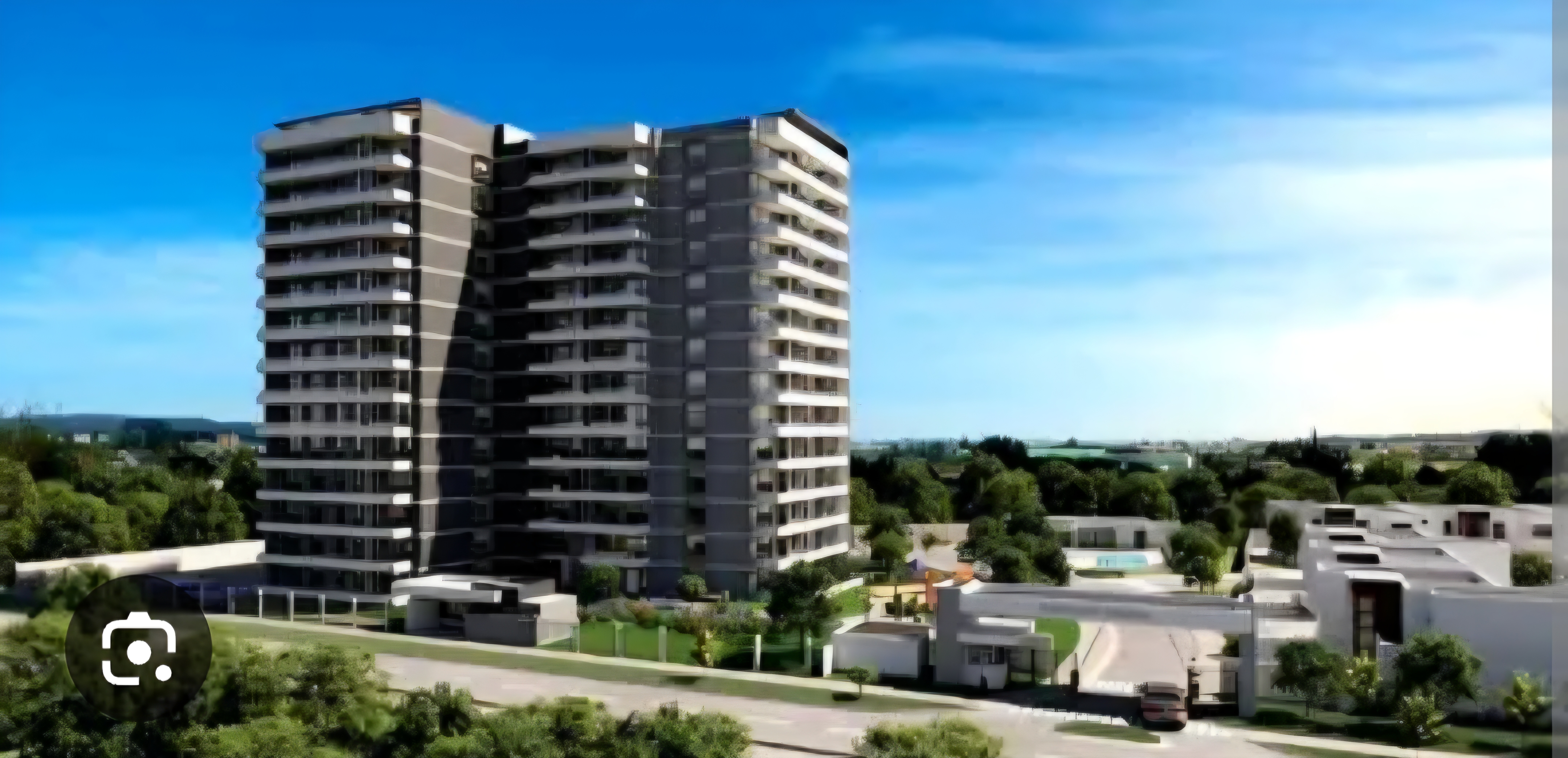 SE VENDE DEPTO. EN EDIFICIO CATALUÑA