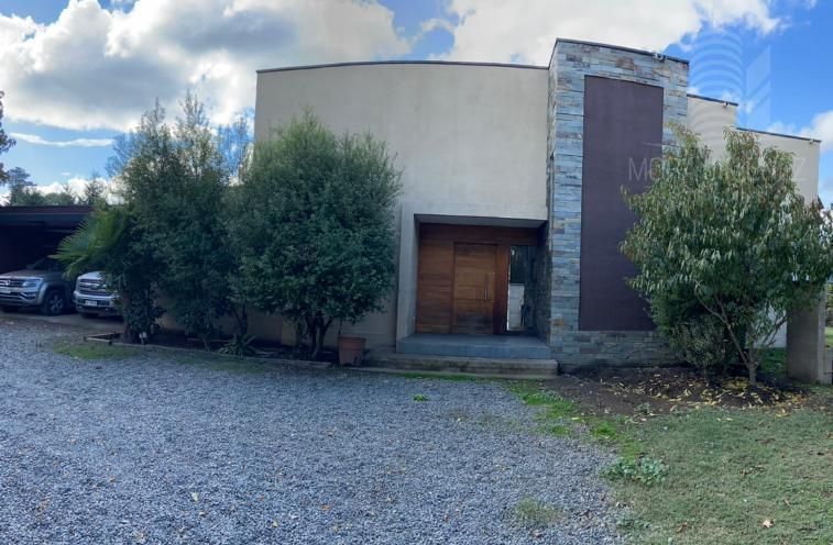 SE VENDE CASA MEDITERRÁNEA EN DOÑA ISIDORA